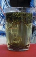 Chinese thee zetten Glas met longjing 2